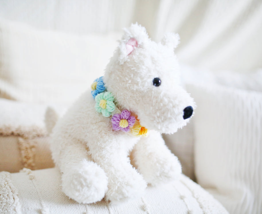 Pastel Petals Crochet Doll Bib/Collar - Yellow🌸🌼✨