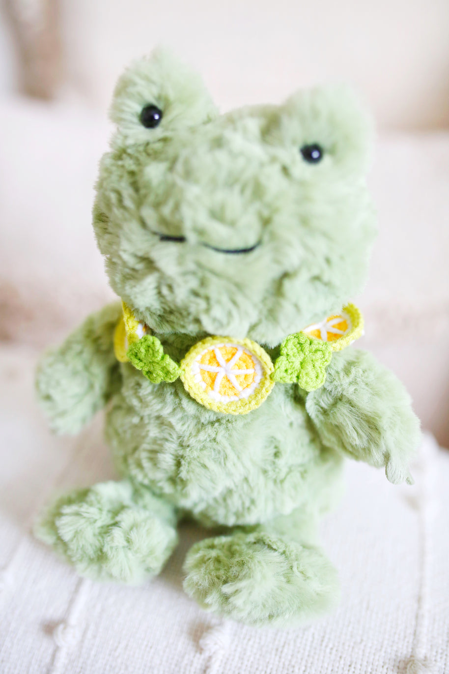 🍊 Citrus Bloom Crochet Doll Bib🍊