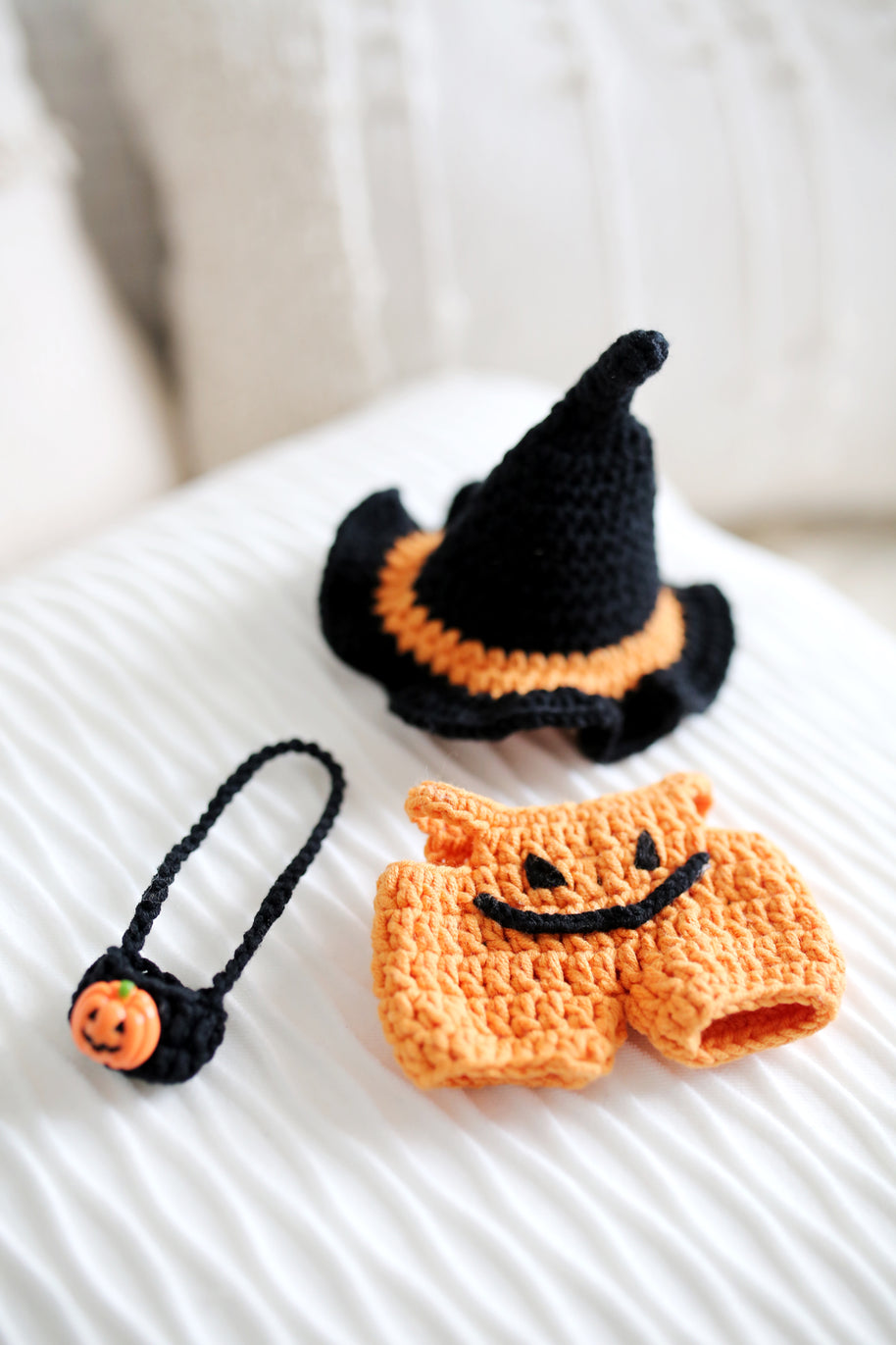 🎃 Jack-o’-Lantern Trick-or-Treat Crochet Doll Outfit 🖤🍬