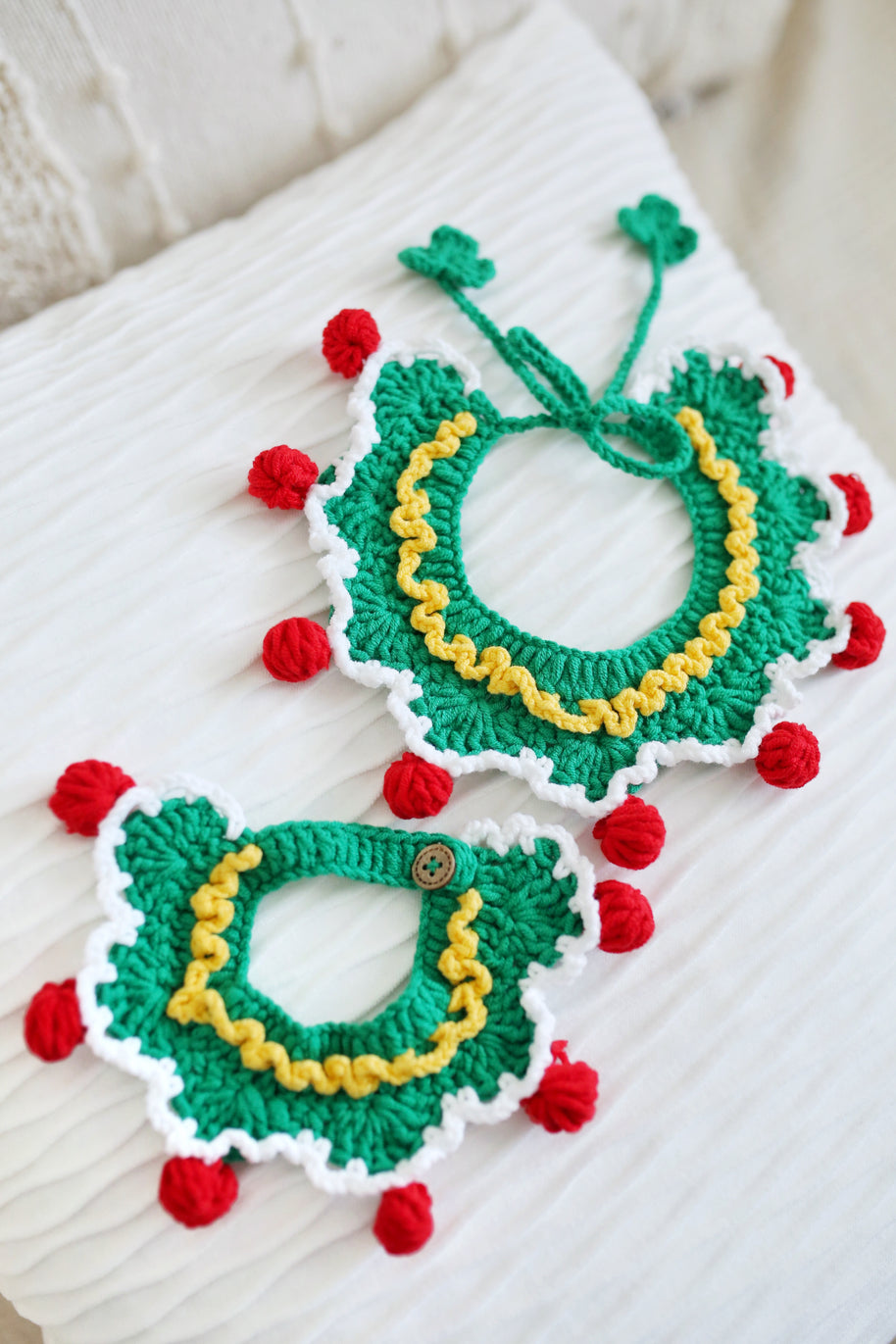 🎄 ✨Christmas Joy Crochet Collar ✨