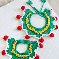 🎄 ✨Christmas Joy Crochet Collar ✨