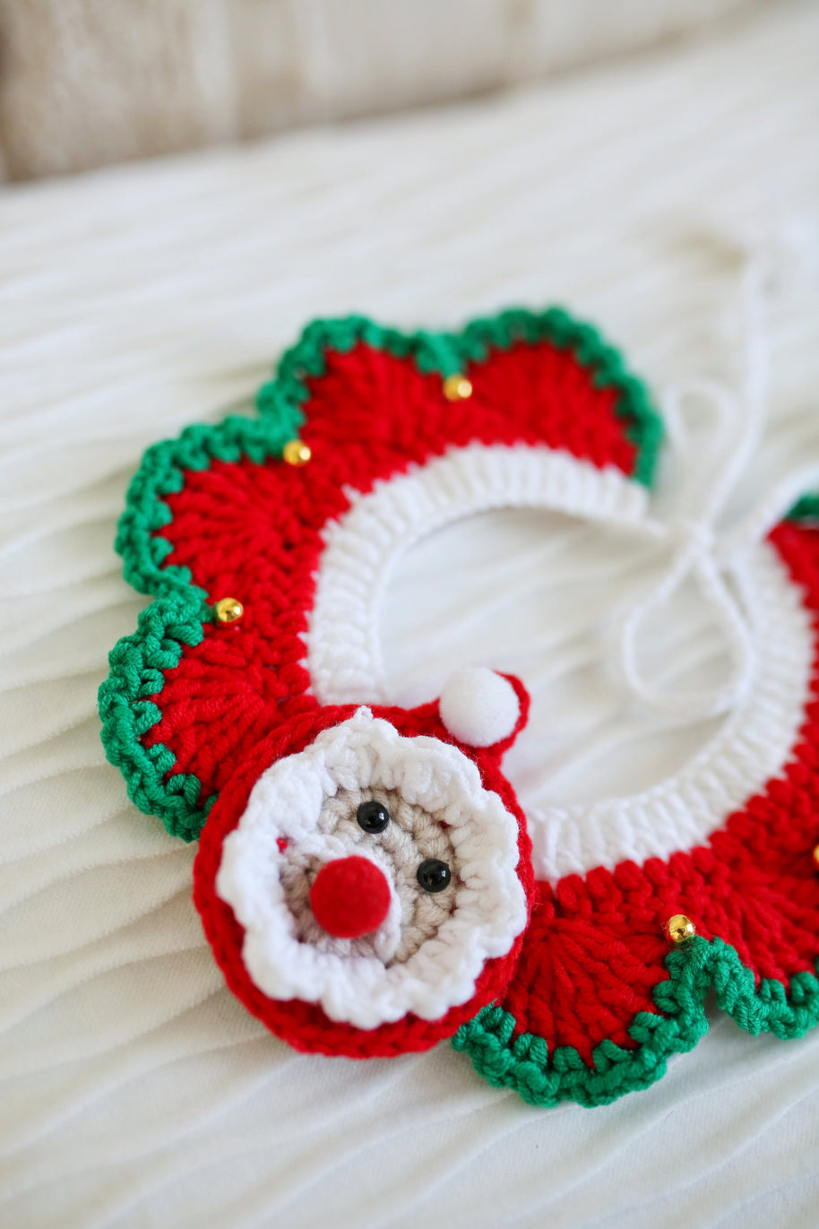 🎅 Santa’s Cheer Crochet Collar🎄✨