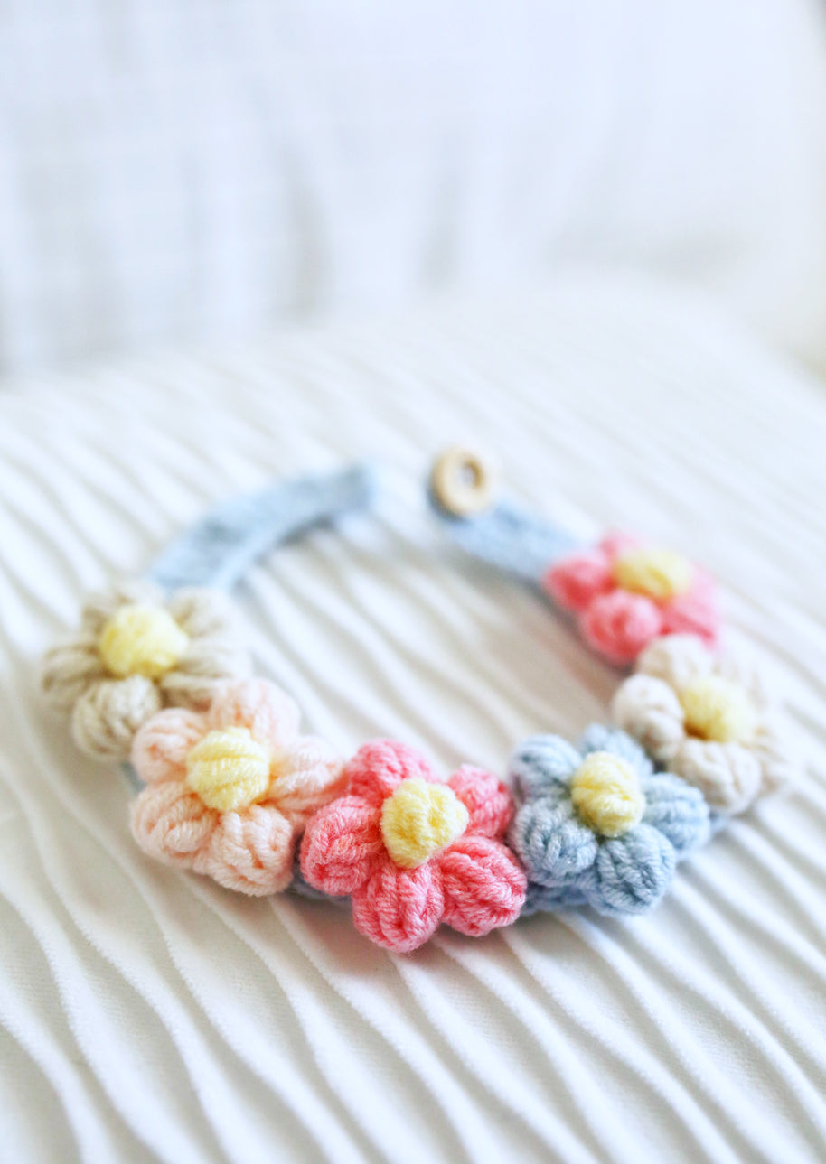 Pastel Petals Crochet Doll Bib/Collar - Biege🌸🌼✨